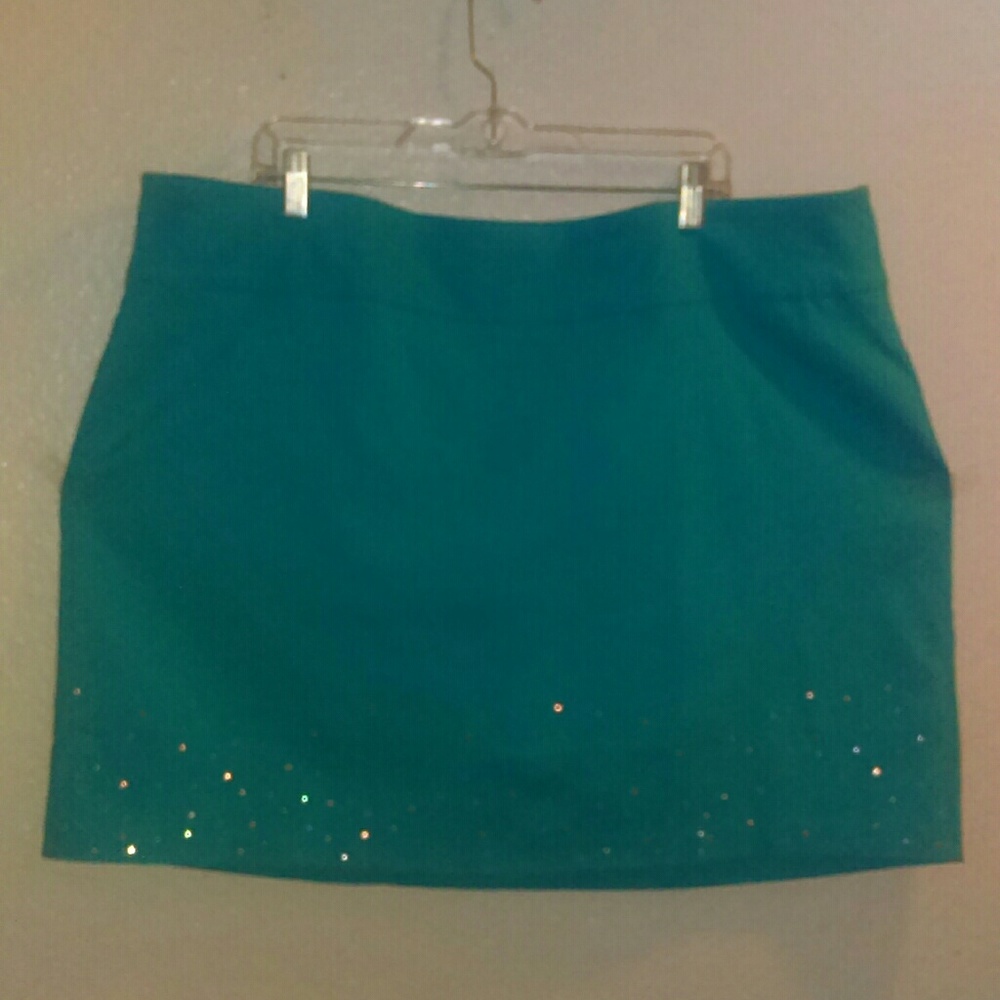 Attyre woman teal stud embellished skirt